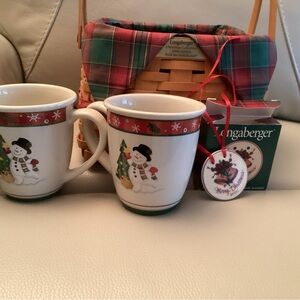 Longaberger Plaid Basket, 2 Snowman Mugs & tie on accessory ornament- 2000.